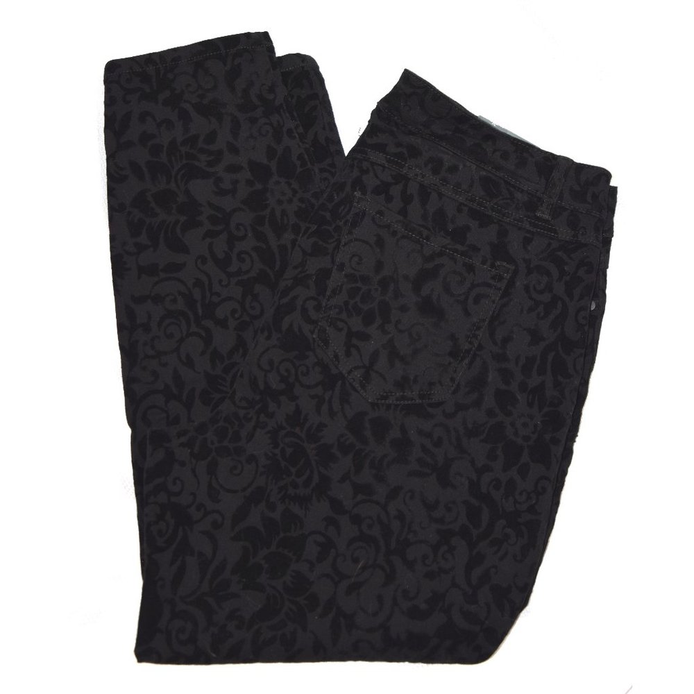 NWT Artisan NY Black Velvet Jeans size 16W